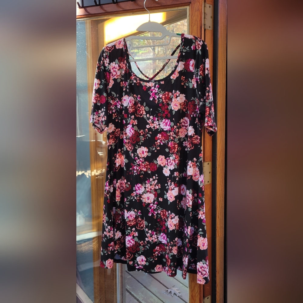 NWOT Joe Boxer floral dress